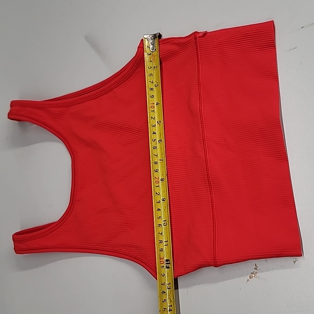 Lululemon Power Pivot  Ribbed Tank - Picture 3 of 7